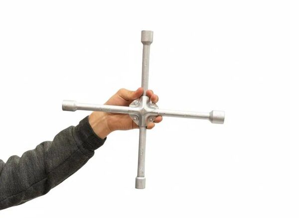 اچار چرخ 4 سرتيوان