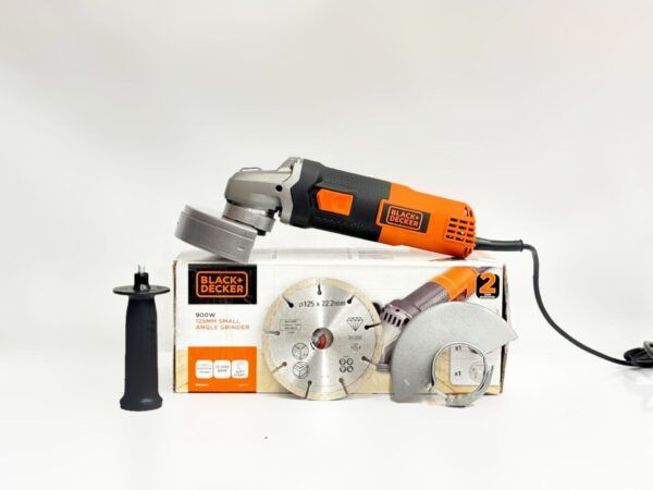 ميني فرز بلک اند دکر 900وات beg220a1-qs